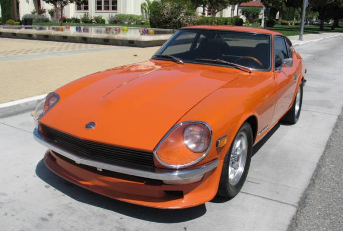 Nissan factory restored 240z #8