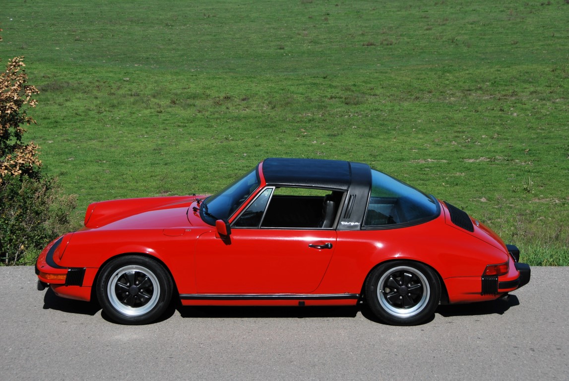 guards red 1982 Porsche 911SC Targa for sale