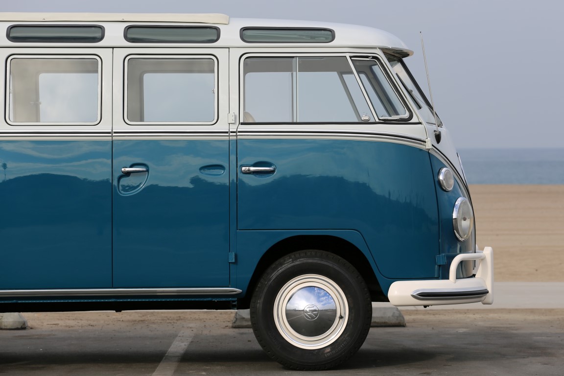 1967 volkswagen 21-window deluxe microbus for sale