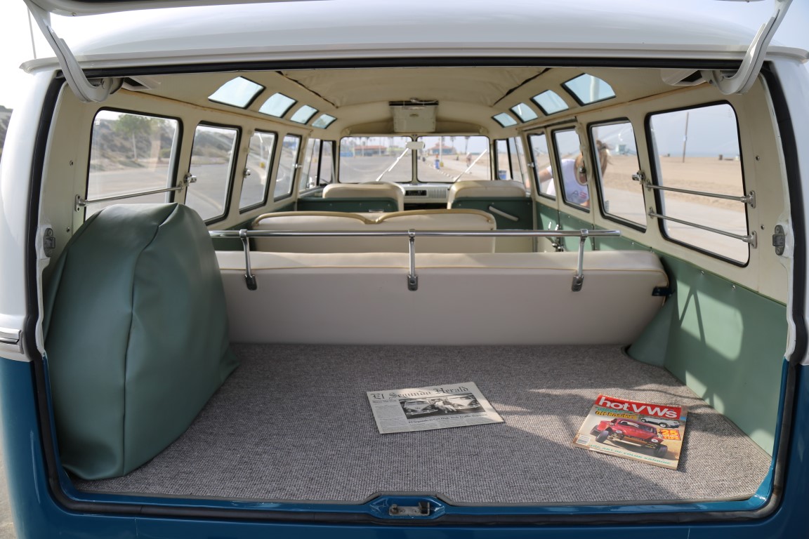 1967 volkswagen 21-window deluxe microbus for sale