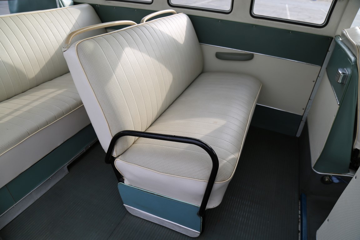 1967 volkswagen 21-window deluxe microbus for sale