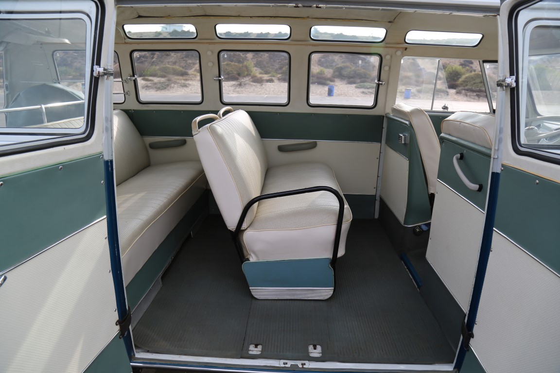 1967 volkswagen 21-window deluxe microbus for sale