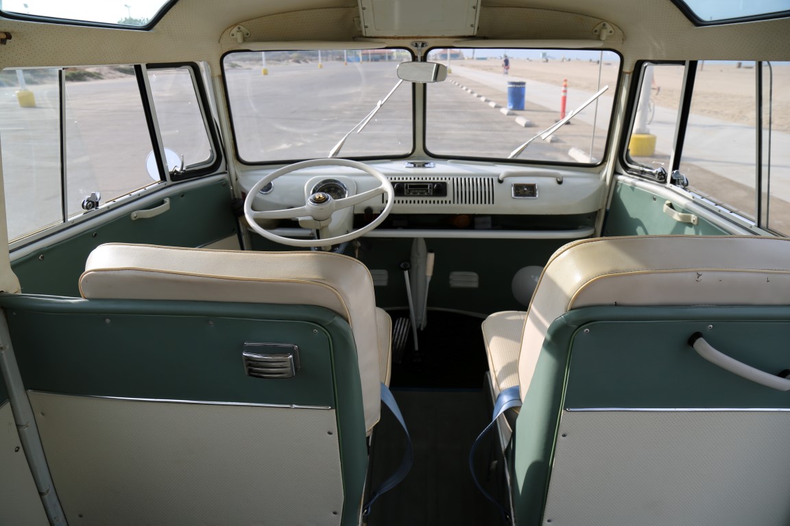 1967 volkswagen 21-window deluxe microbus for sale