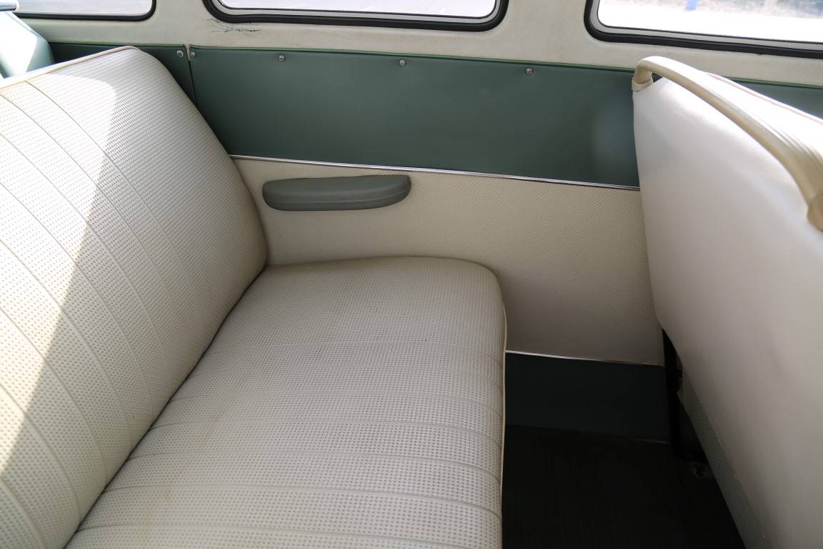 1967 volkswagen 21-window deluxe microbus for sale